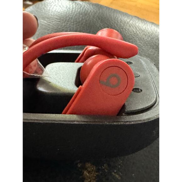 Beats by Dr. Dre Powerbeats Pro Totally Wireless Bluetooth Earphones - Picture 2 of 5